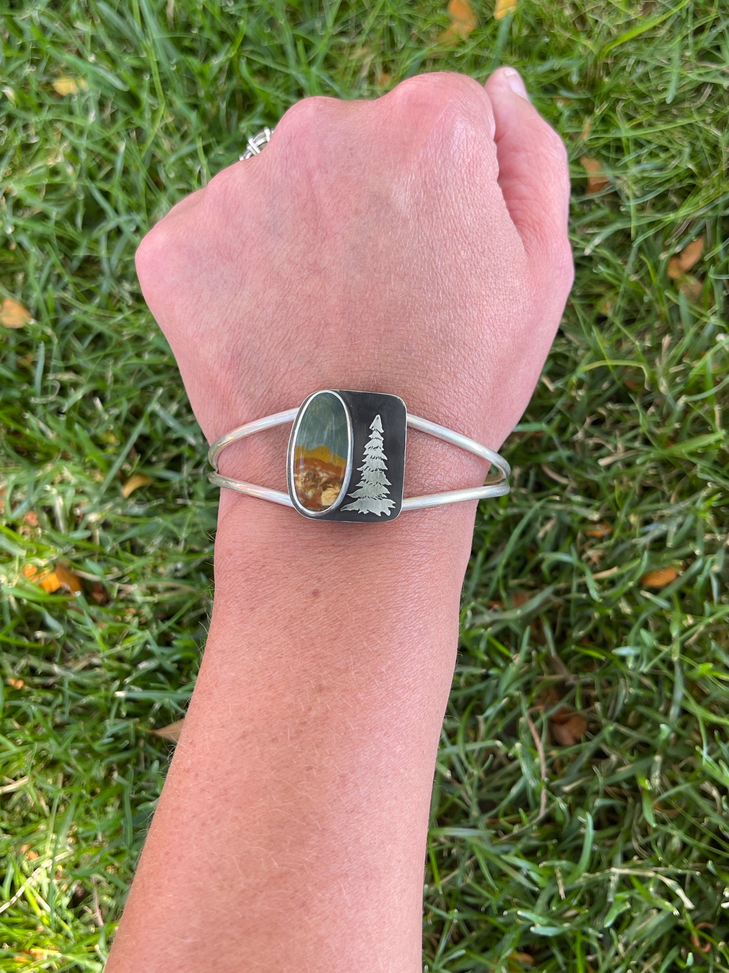 Rocky Butte Tree Cuff