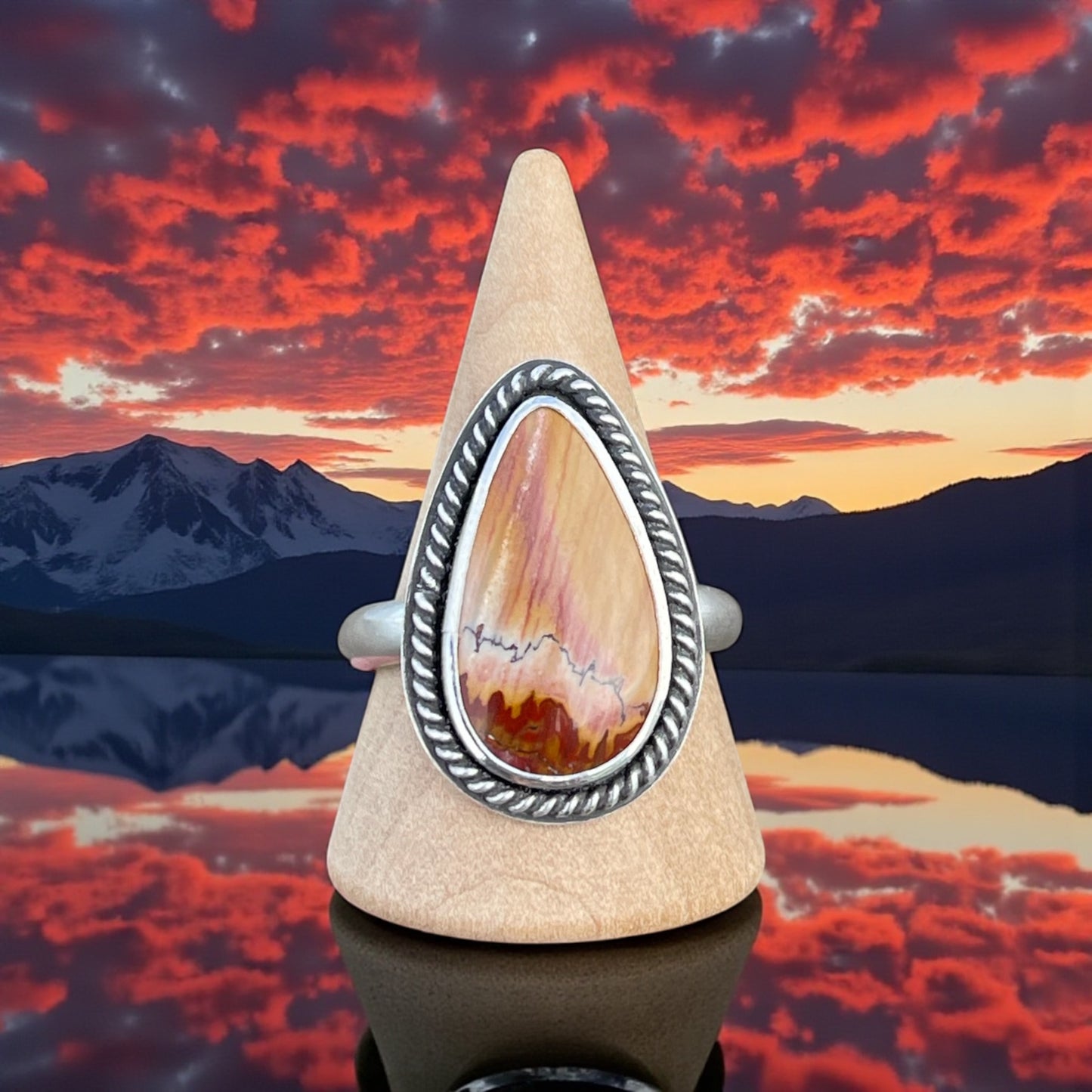 The Heartbeat Of The Mountains Ring